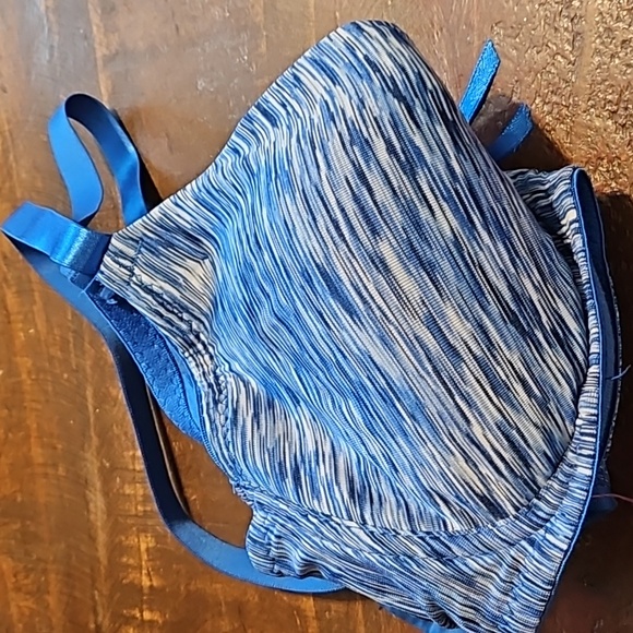 VIOLAS SECRET 3 bras 42 c - Picture 5 of 6